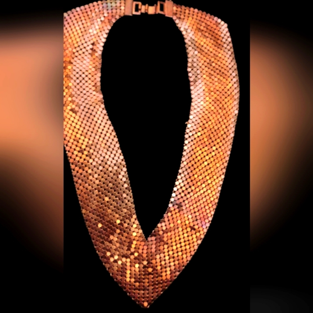 Vintage Gold Tone Mesh V bib necklace